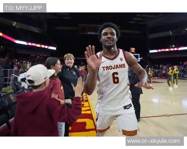 夸梅直言布朗尼不配打NBA认为他像抢银行一样夺走机会