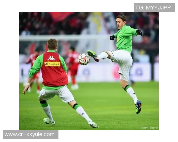 沃尔夫表现出色27号秀10投6中三分全中助力球队赢得比赛 沃尔夫表现出色27号秀10投6中三分全中助力球队赢得比赛