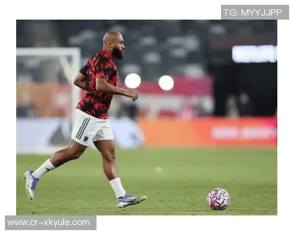 太阳报分析曼联与曼城对决阵型姆伯莫领衔锋线B费回归核心位置 太阳报分析曼联与曼城对决阵型姆伯莫领衔锋线B费回归核心位置