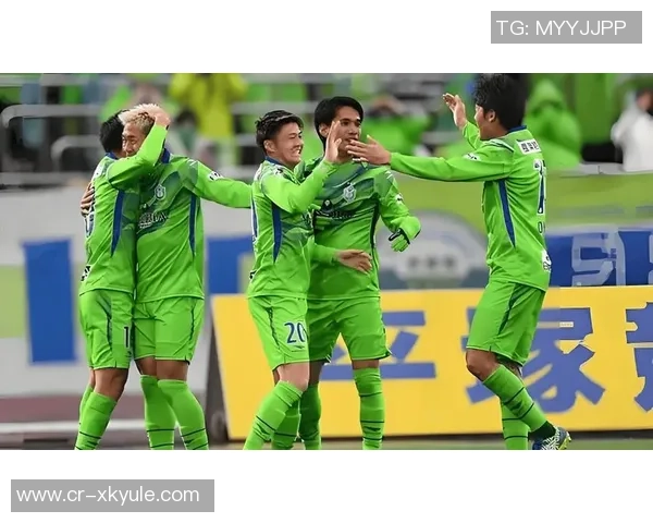 芬超球队降级后主场看台被焚毁警方怀疑是人为纵火事件